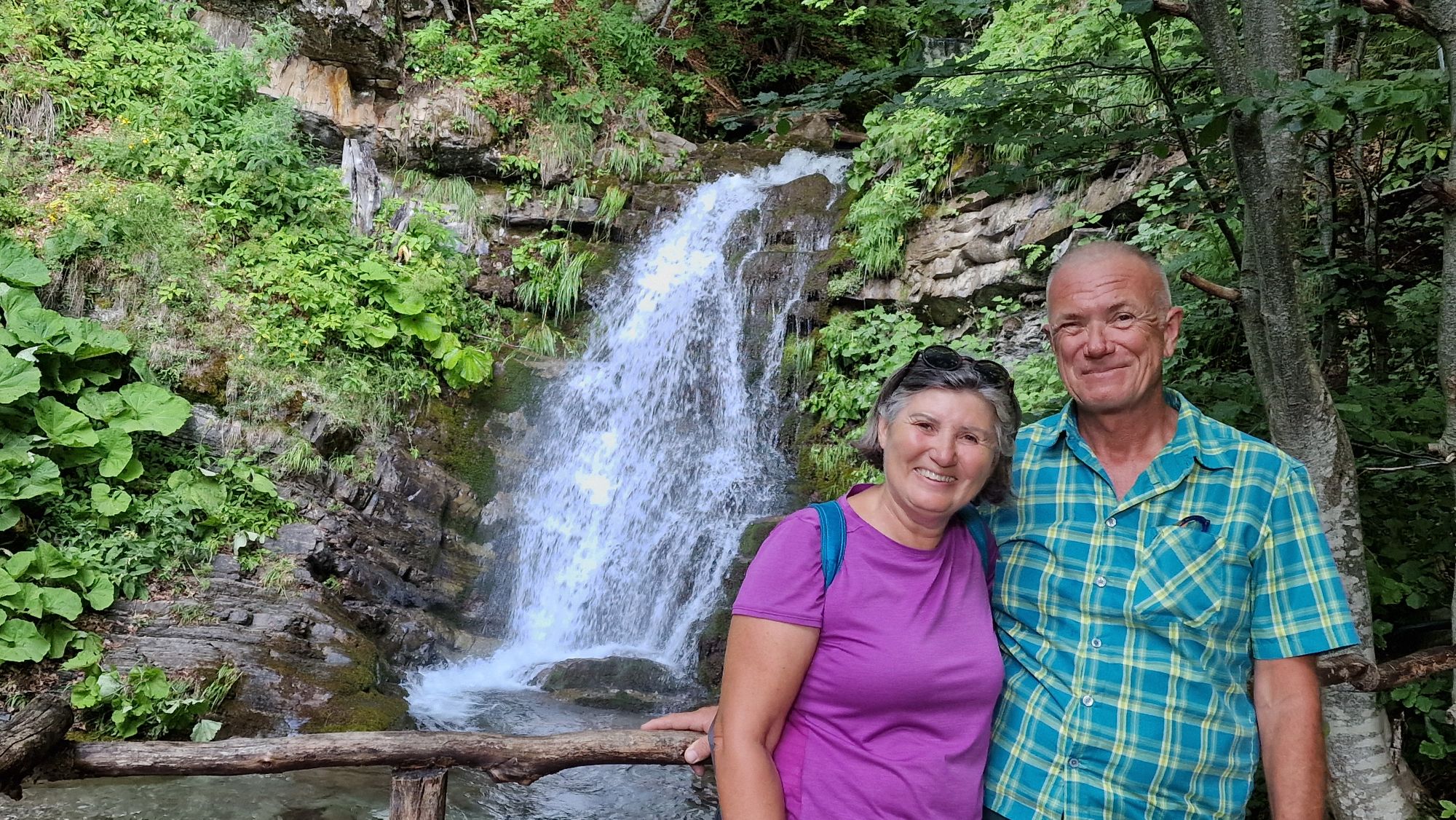 Wasserfall bei Lëpushë unweit der Pension Alpini