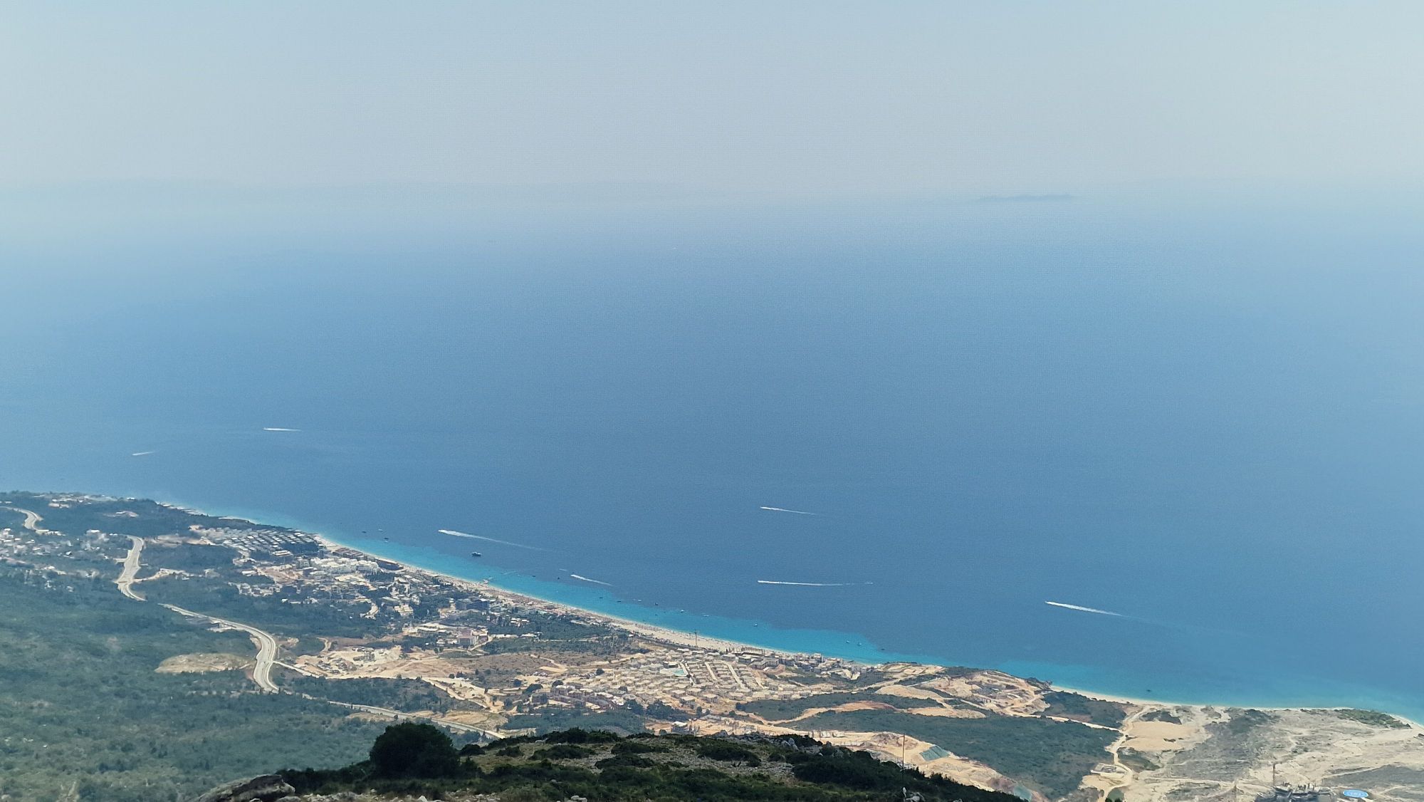 Blick über die albanische Riviera am Llogara-Pass