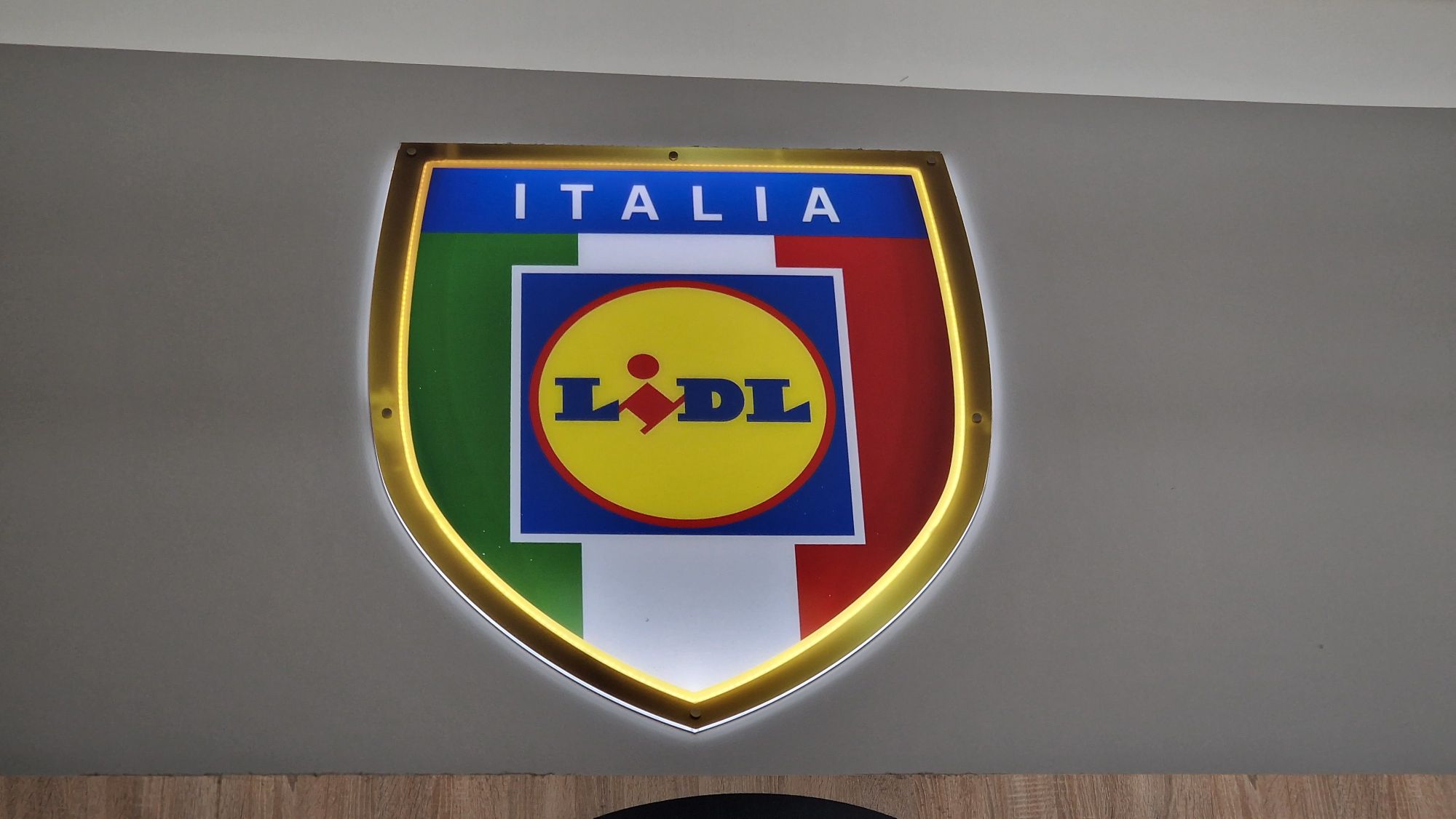 Einkaufsstopp bei Lidl auf dem Weg nach Matera