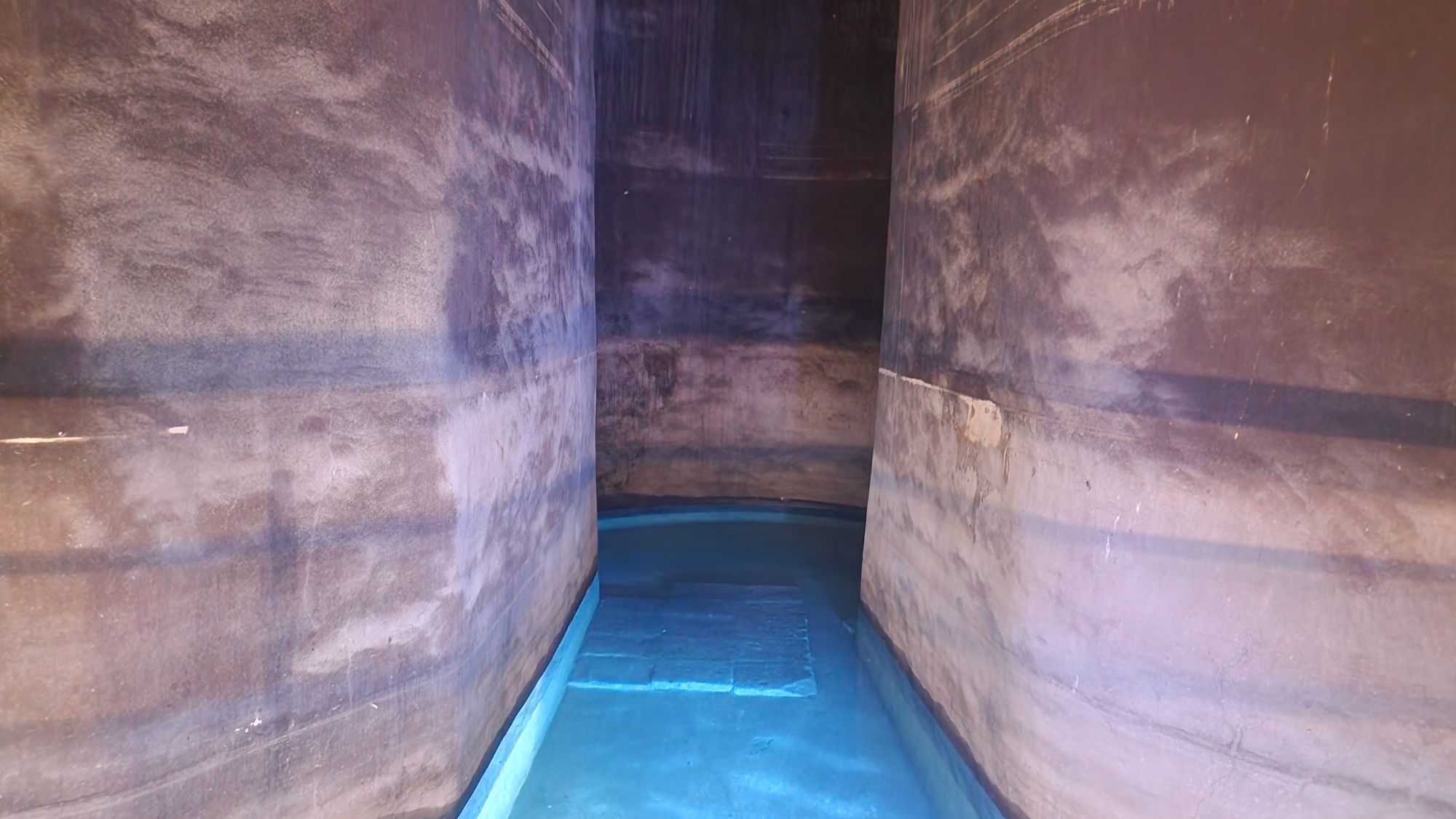 Wasser im Palombaro Lungo in Matera